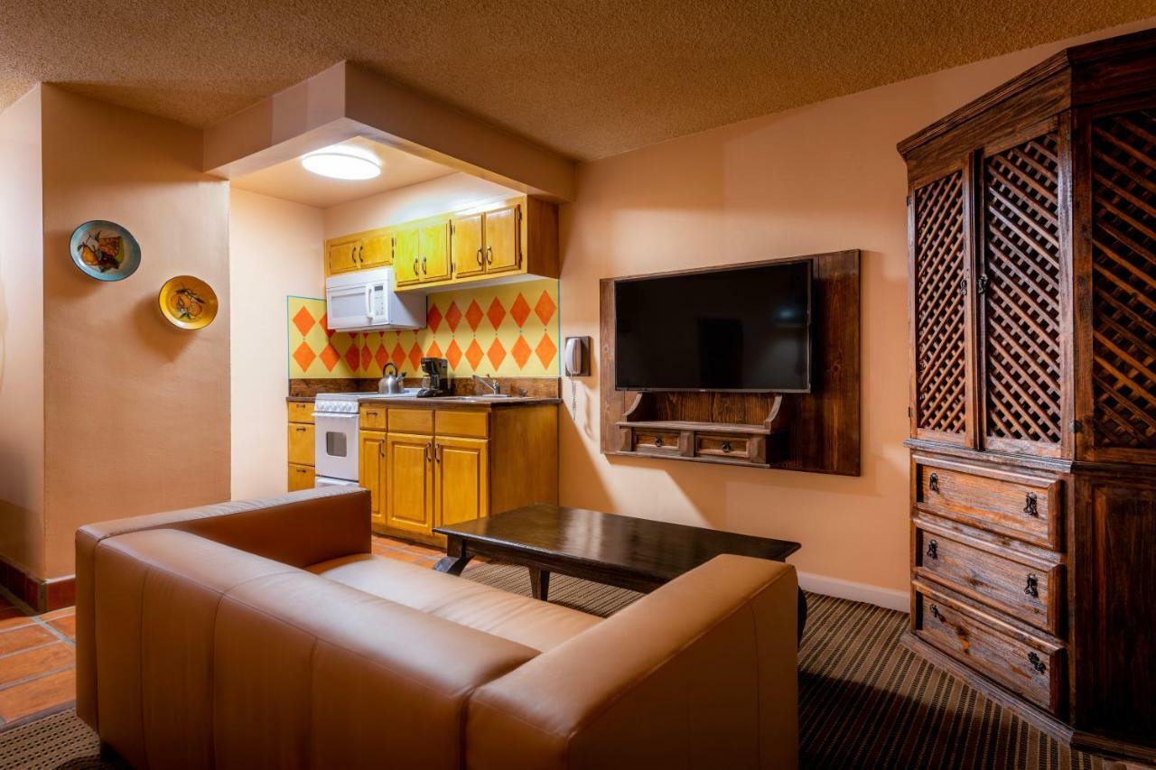 Hotel Pepper Tree Boutique Kitchen Studios - Анахайм Екстериор снимка